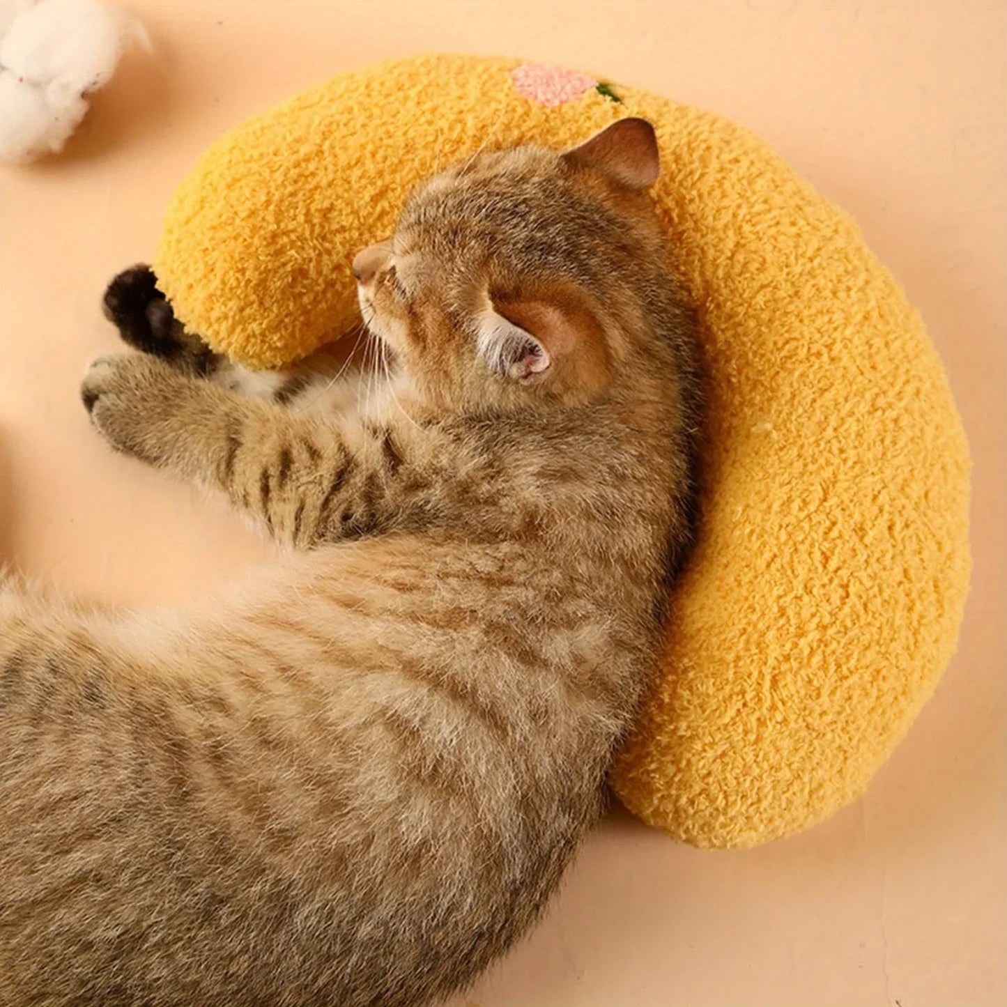Calming Crescent Cat Pillow Bed - Ultra Soft Plush Sleeping Cushion for Cats